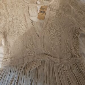 American Eagle Outfitters Cream Lace Top